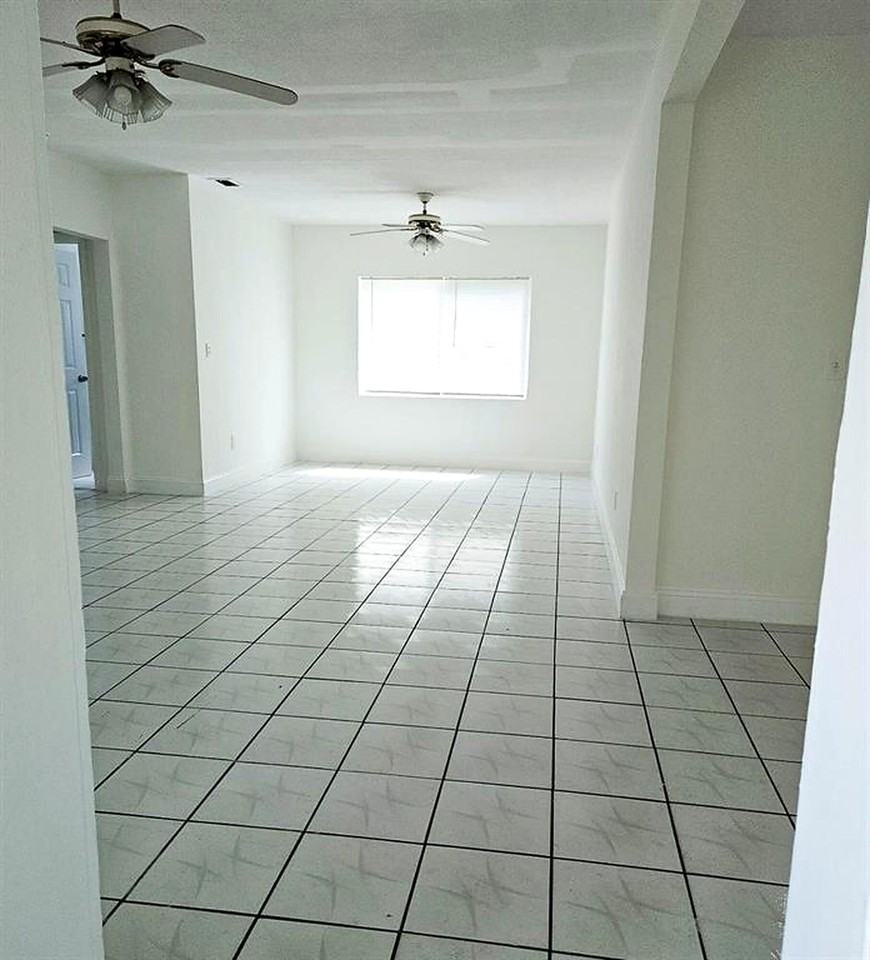 18321 Ne 20th Pl - Photo 6 of 18