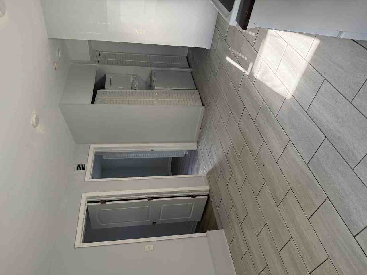 151 Valencia Dr - Photo 6 of 7