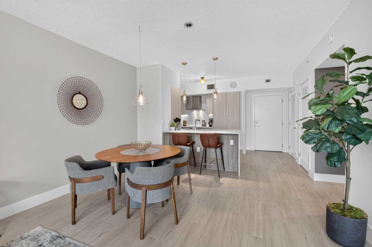 111 Se 1st Ave #317 - Photo 4 of 36