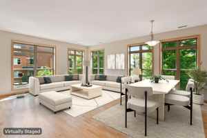 featured image of 745 Victoria St S