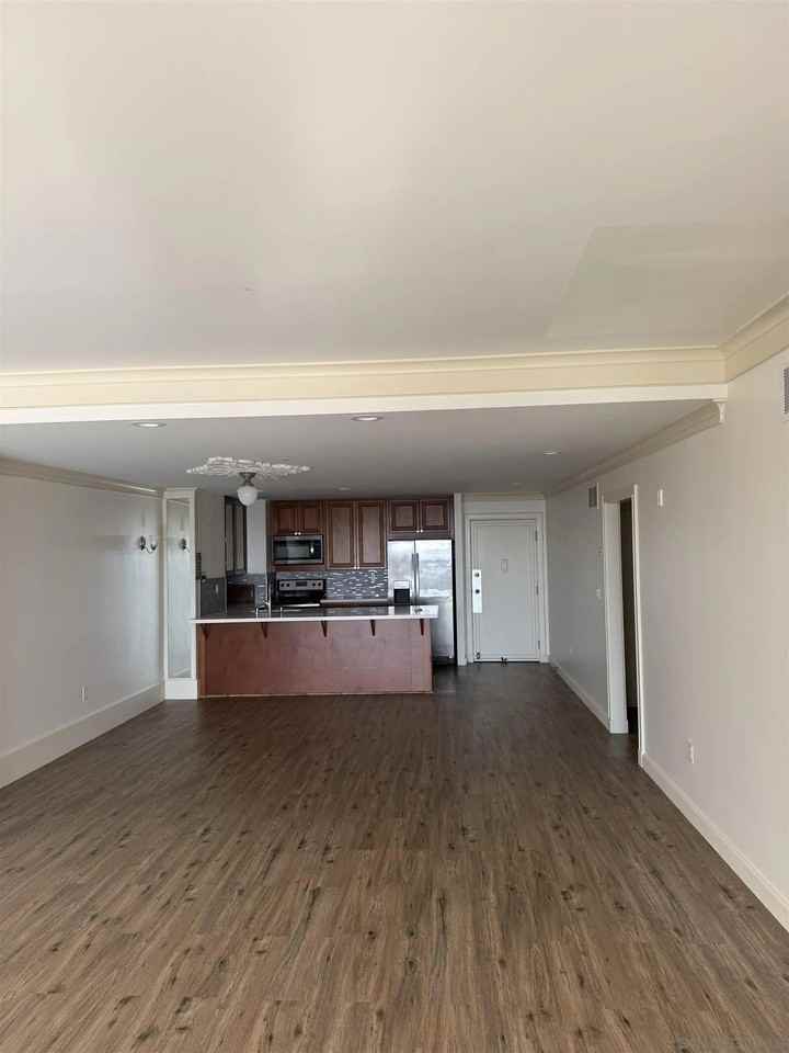 2500 Torrey Pines Rd #803 - Photo 3 of 15