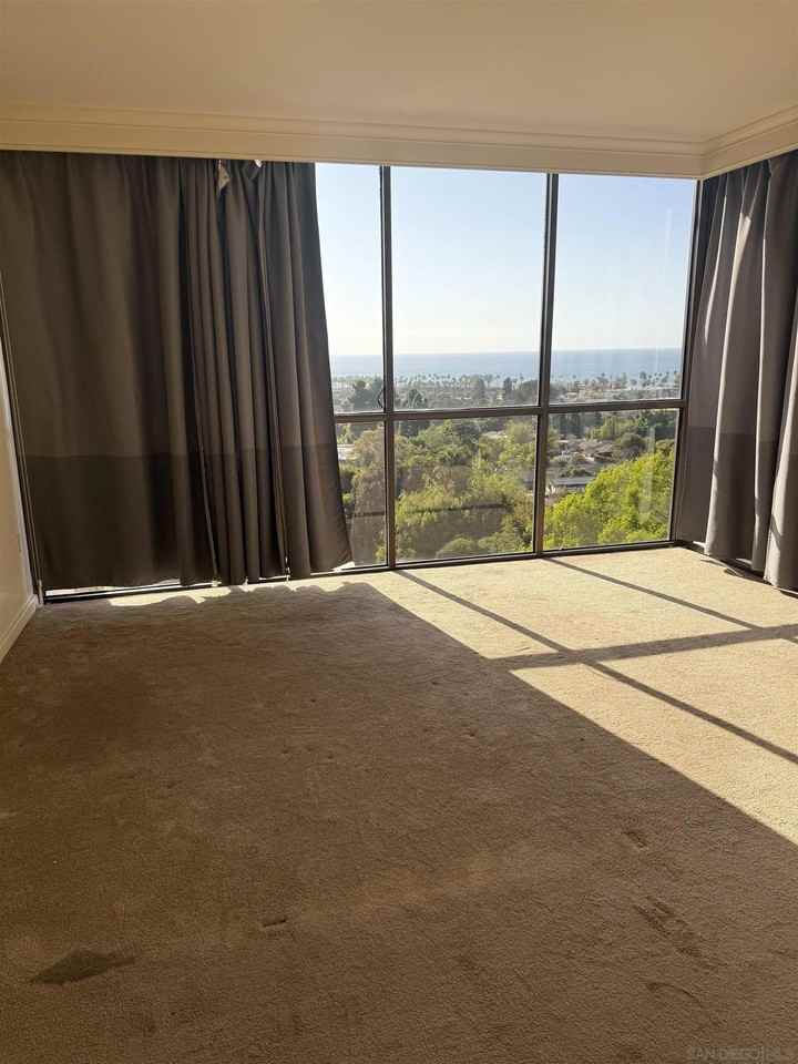 2500 Torrey Pines Rd #803 - Photo 4 of 15
