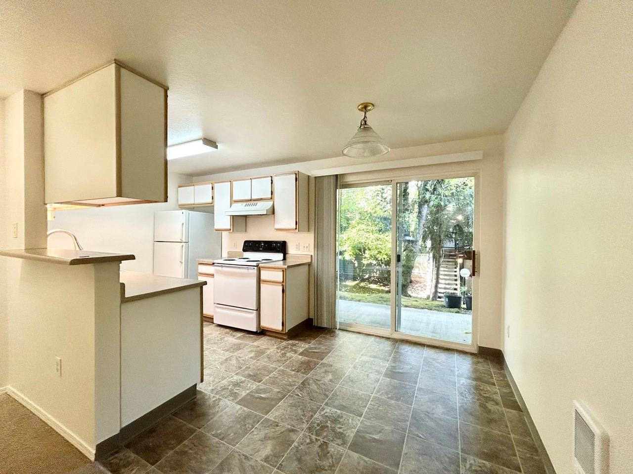 Bonita Court - Photo 6 of 50