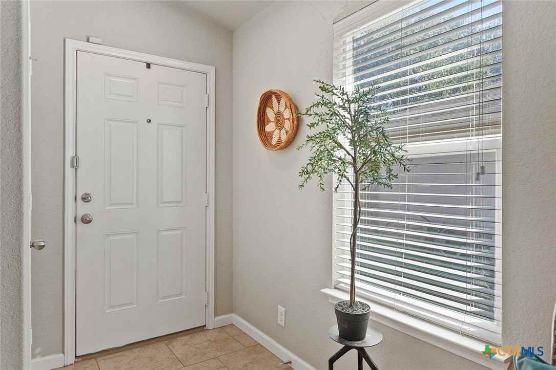2126 Wiltshire Dr - Photo 6 of 34