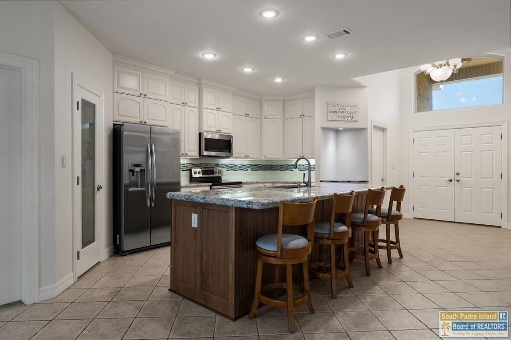 33 Spoonbill Cove Rd - Photo 4 of 22