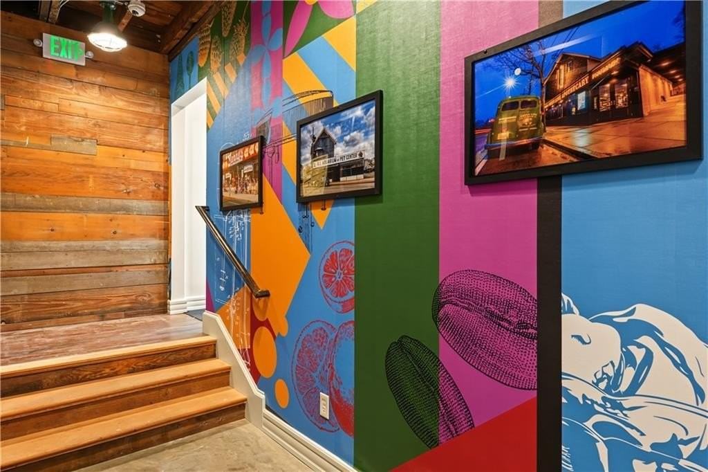 905 N Main St #101 - Photo 2 of 19