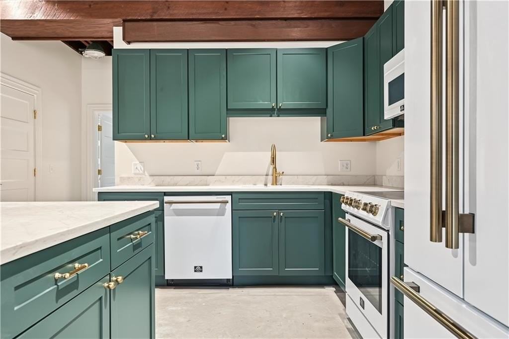 905 N Main St #101 - Photo 6 of 19
