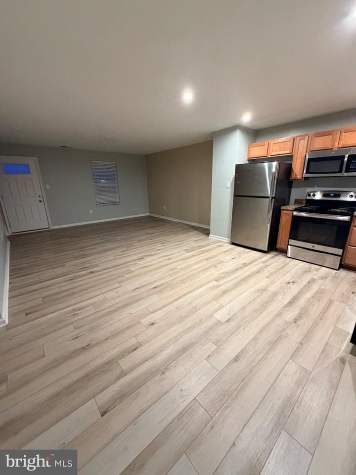 36432 Carriage Walk Ln - Photo 3 of 15