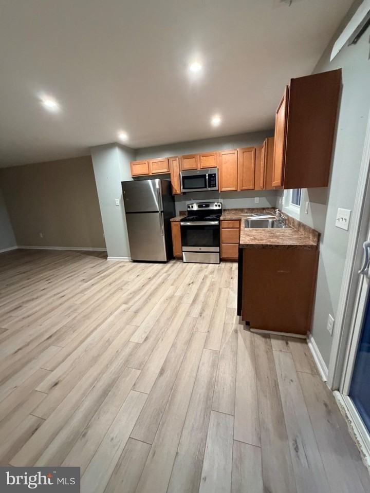 36432 Carriage Walk Ln - Photo 5 of 15