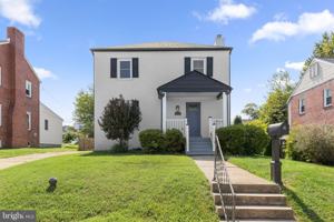 featured image of 4225 Cardwell Ave