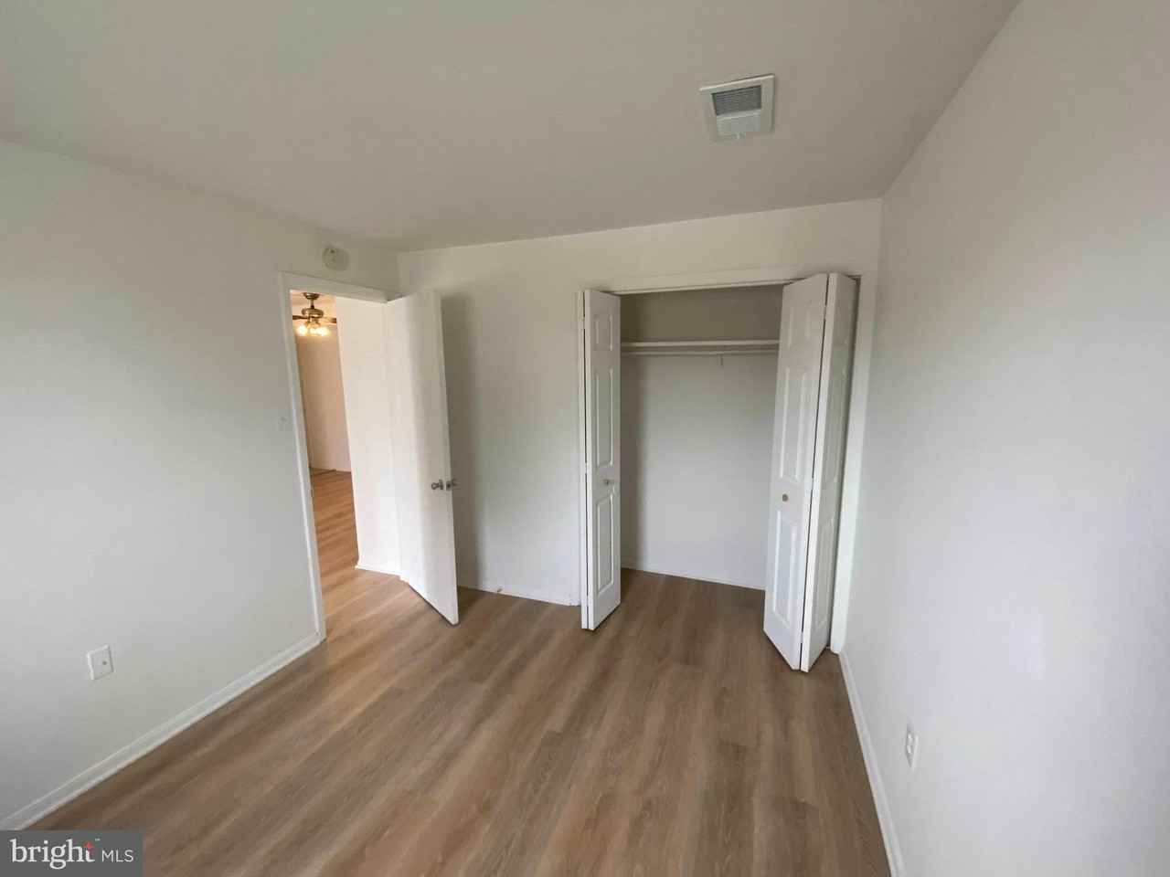 1599 N East St #13 - Photo 4 of 12