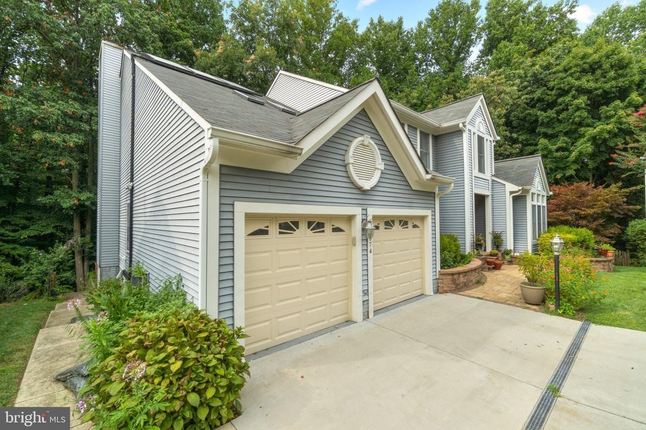 6874 Caravan Ct - Photo 2 of 50
