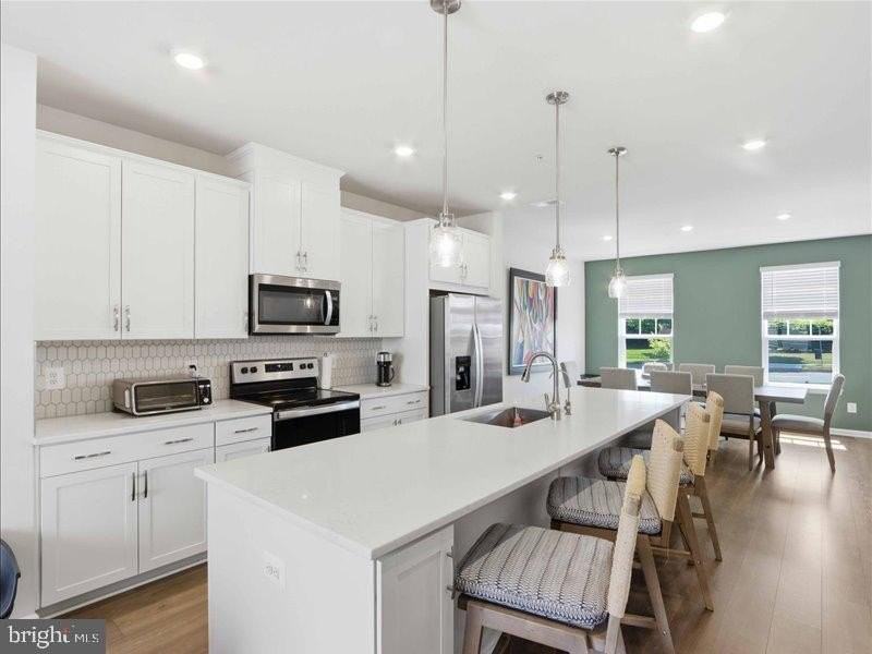 26052 Ridge Rd - Photo 2 of 44