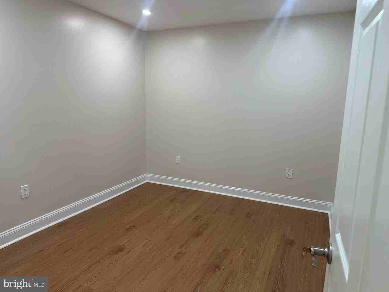 6314 Foote St #B - Photo 7 of 10