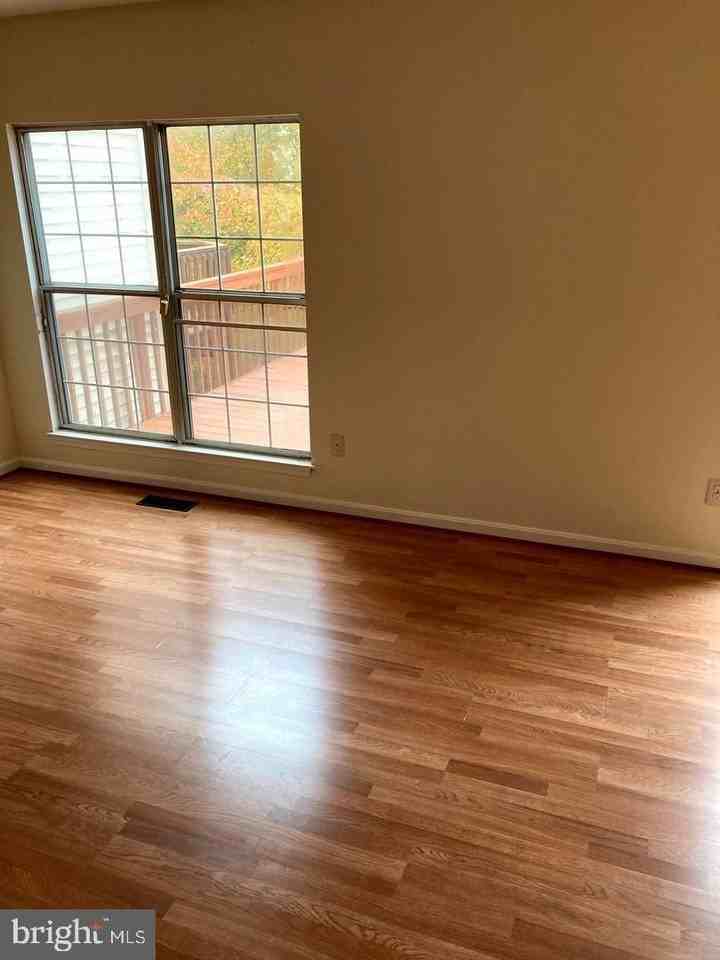 11503 Tuscany Dr - Photo 3 of 12