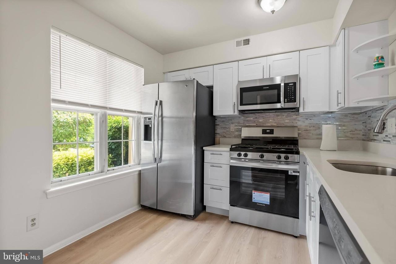 1201-A Ralston Dr - Photo 3 of 15