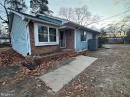 featured image of 41 4th St #B1