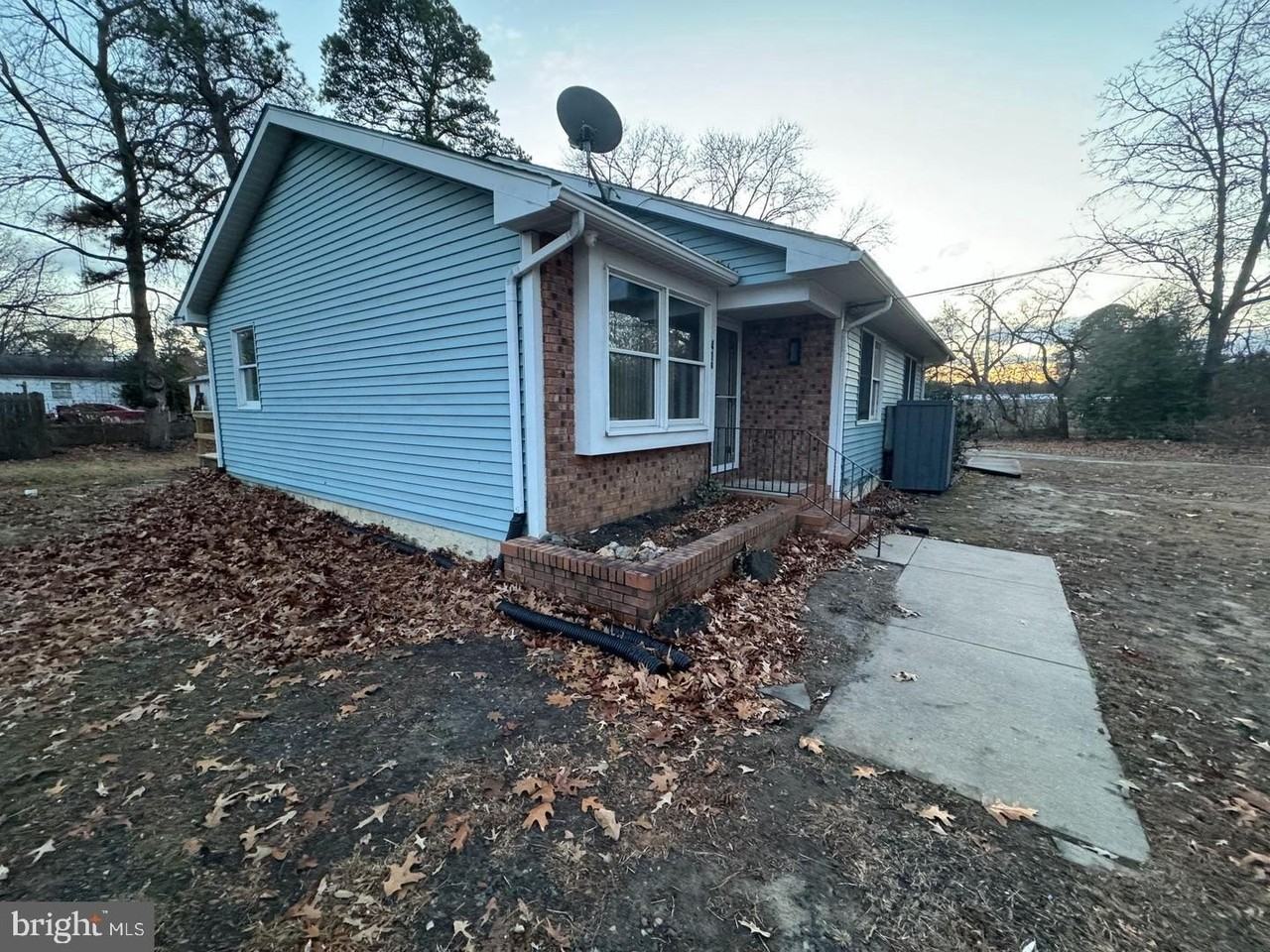 41 4th St #B1 - Photo 3 of 26