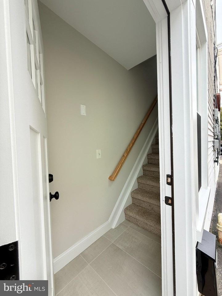 12 N Main St #2 - Photo 3 of 23