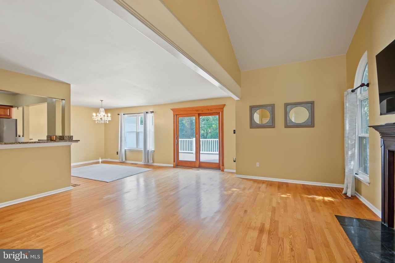 100 Deer Run Rd - Photo 5 of 39