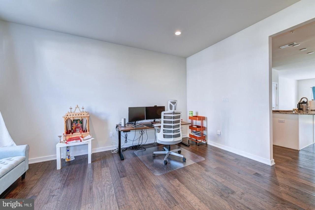 204 Wystone Ct - Photo 6 of 36