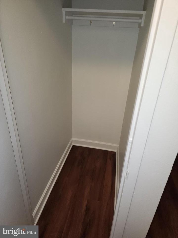 1111 Arlington Blvd #329 - Photo 4 of 22