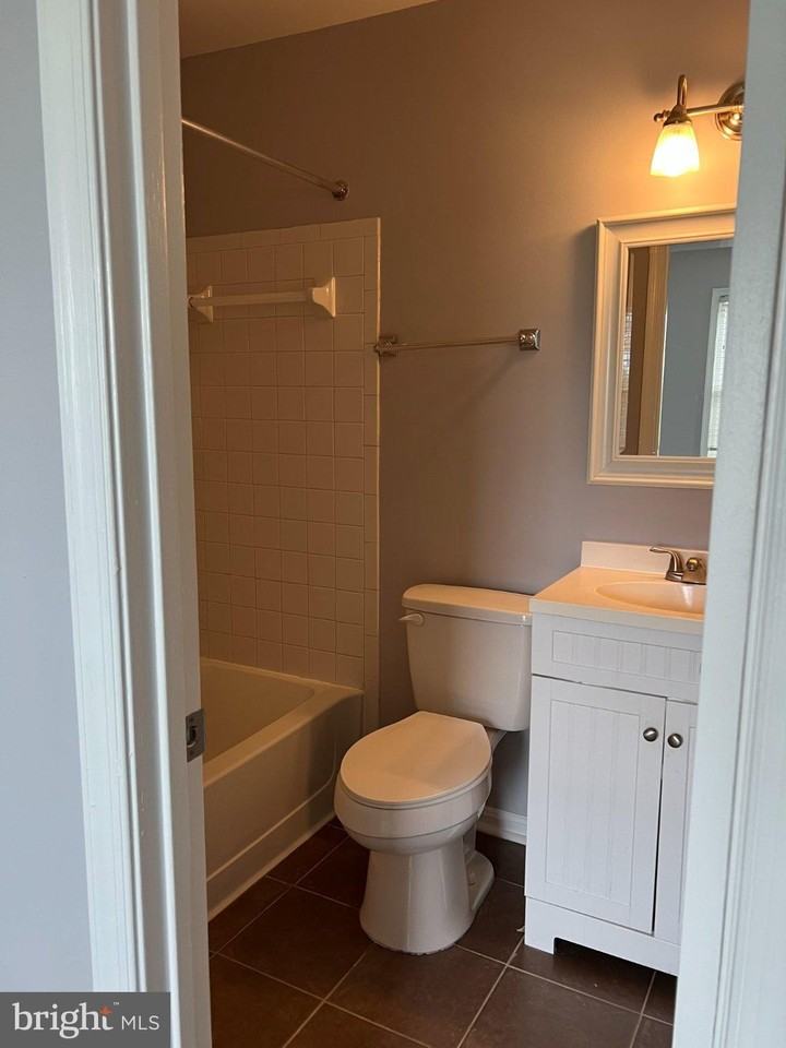 3422 Tendril Ct - Photo 7 of 19