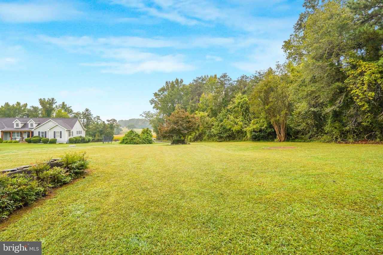 10700 Chancellorsville Dr - Photo 6 of 49