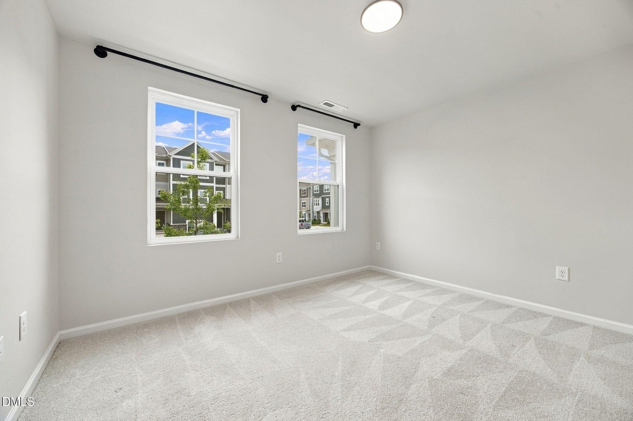 5205 Invention Way - Photo 6 of 32