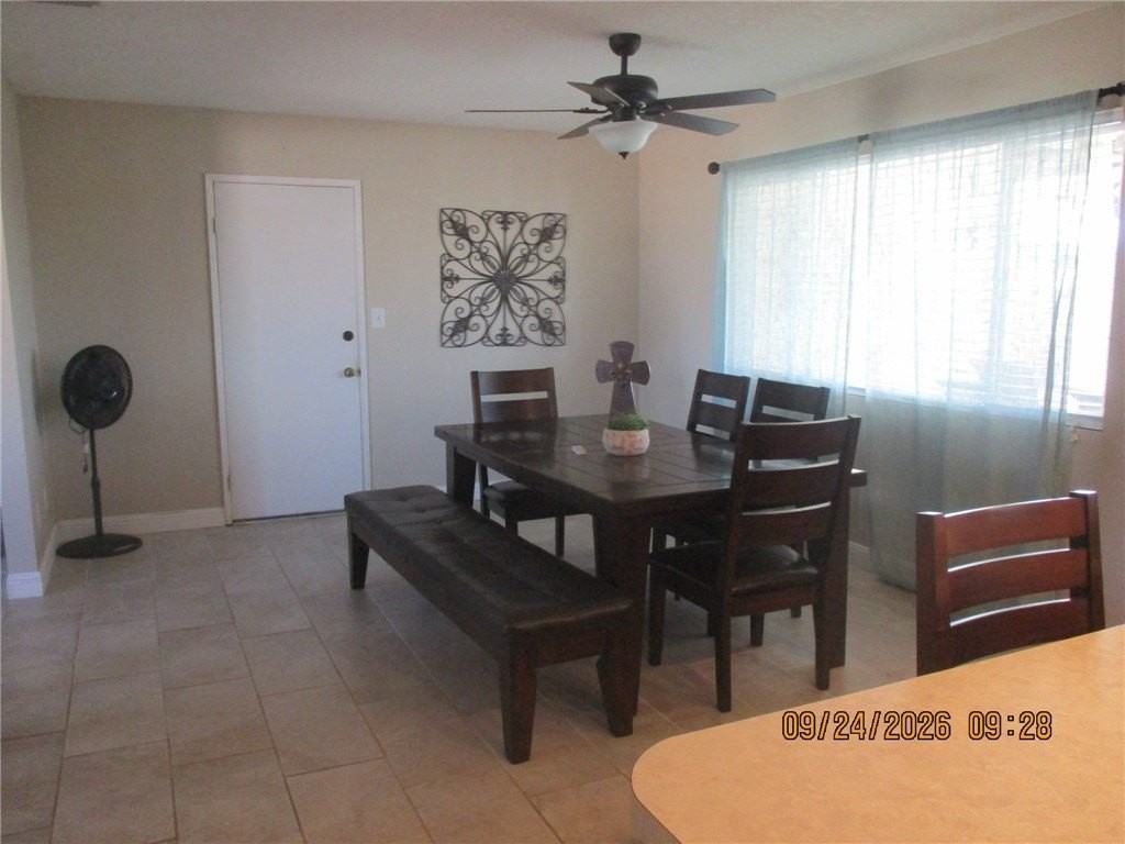 3378 E Katherine Dr - Photo 5 of 30