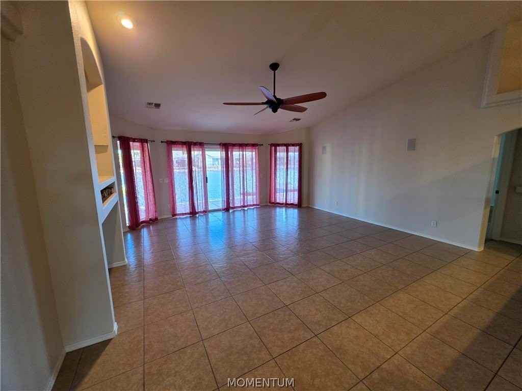 2021 E Lago Grande Ct #E - Photo 6 of 20
