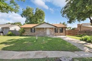 featured image of 3902 Cynthia Ln
