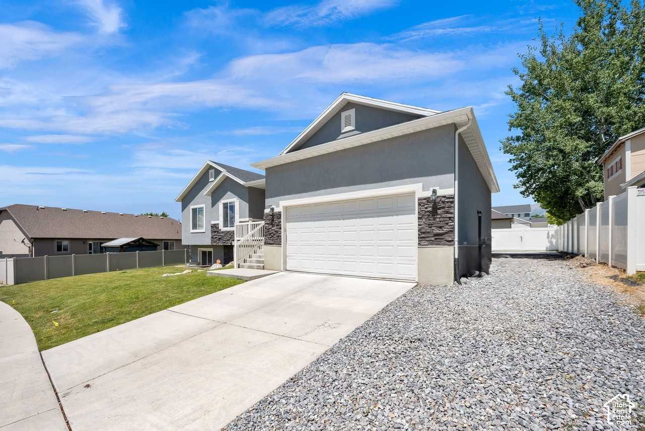 1177 E 850 S - Photo 5 of 32