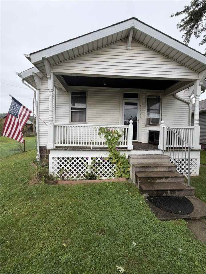 5506 Jane St - Photo 2 of 26