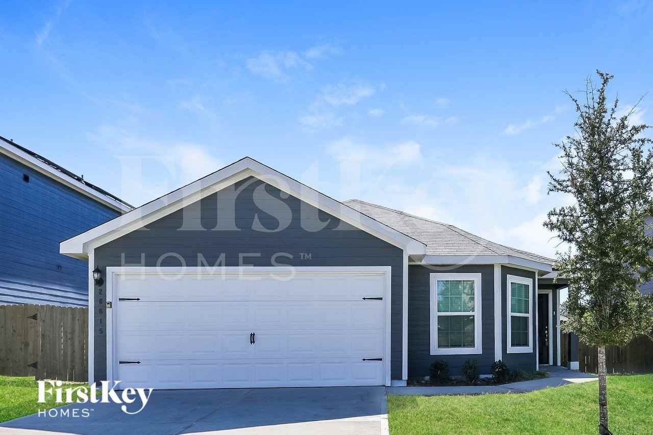 26615 Ezemily Dr - Photo 2 of 19