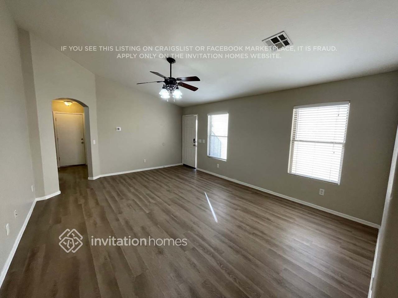 23856 W Tonto St - Photo 2 of 13