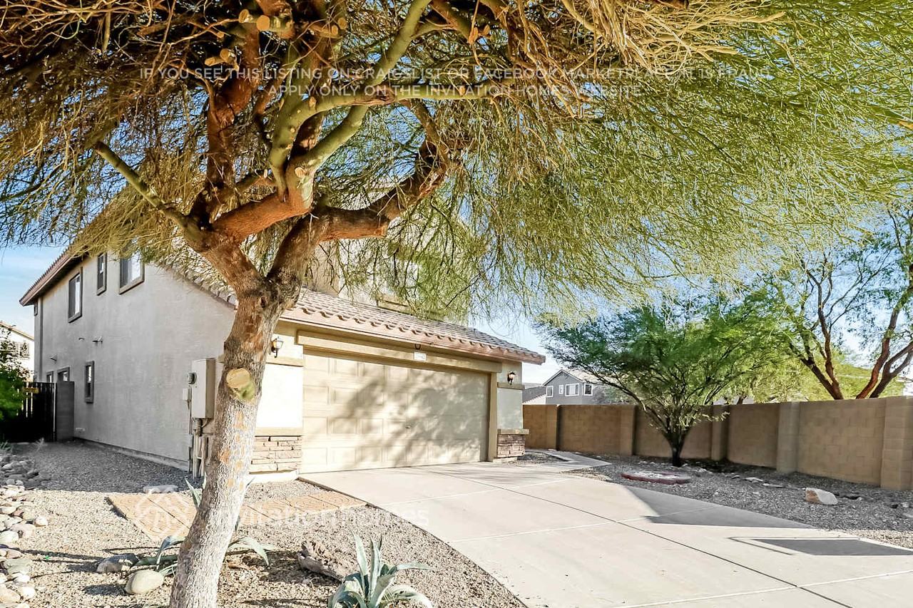 25842 W Gibson Ln - Photo 2 of 16
