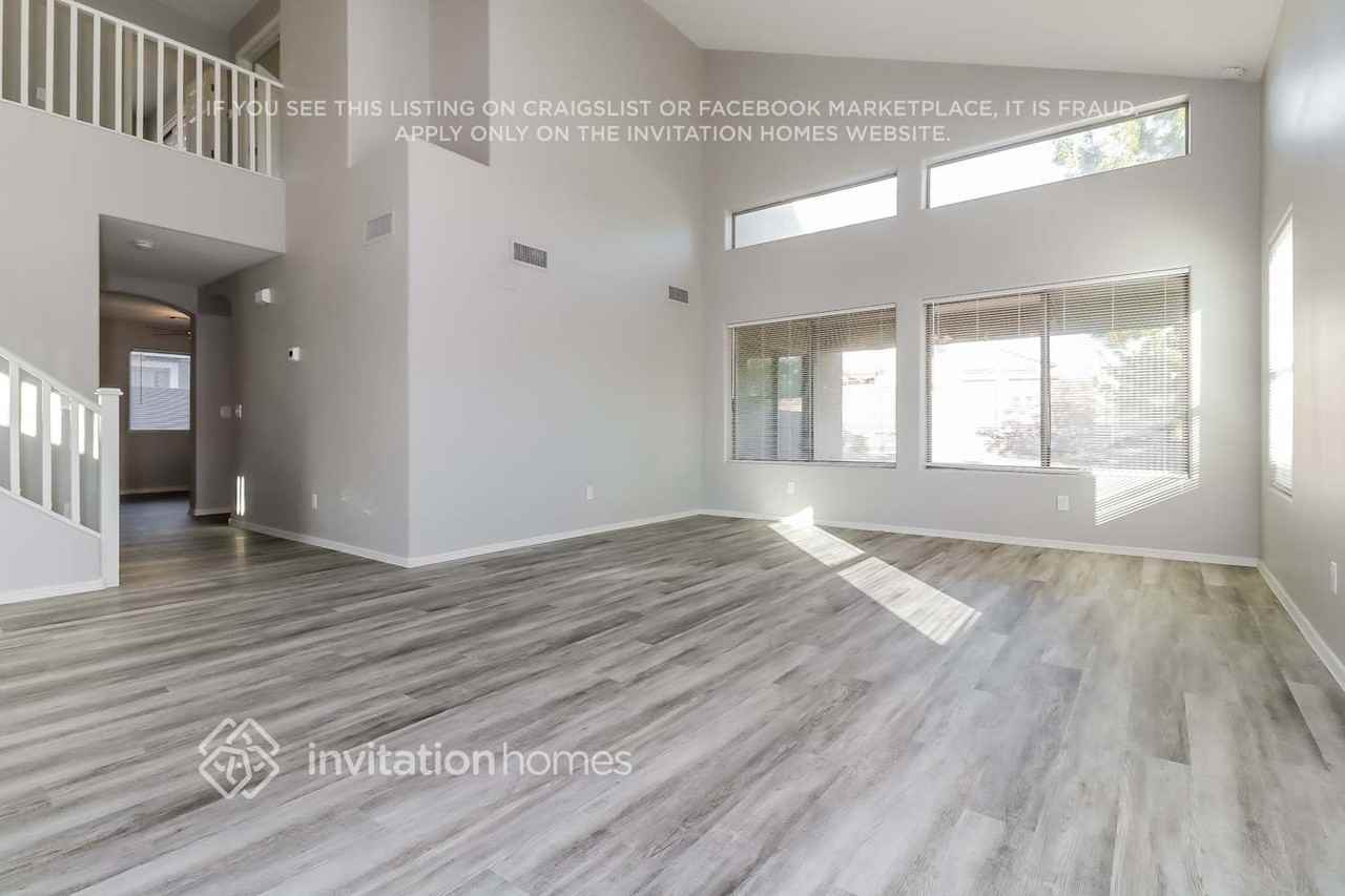 25842 W Gibson Ln - Photo 5 of 16