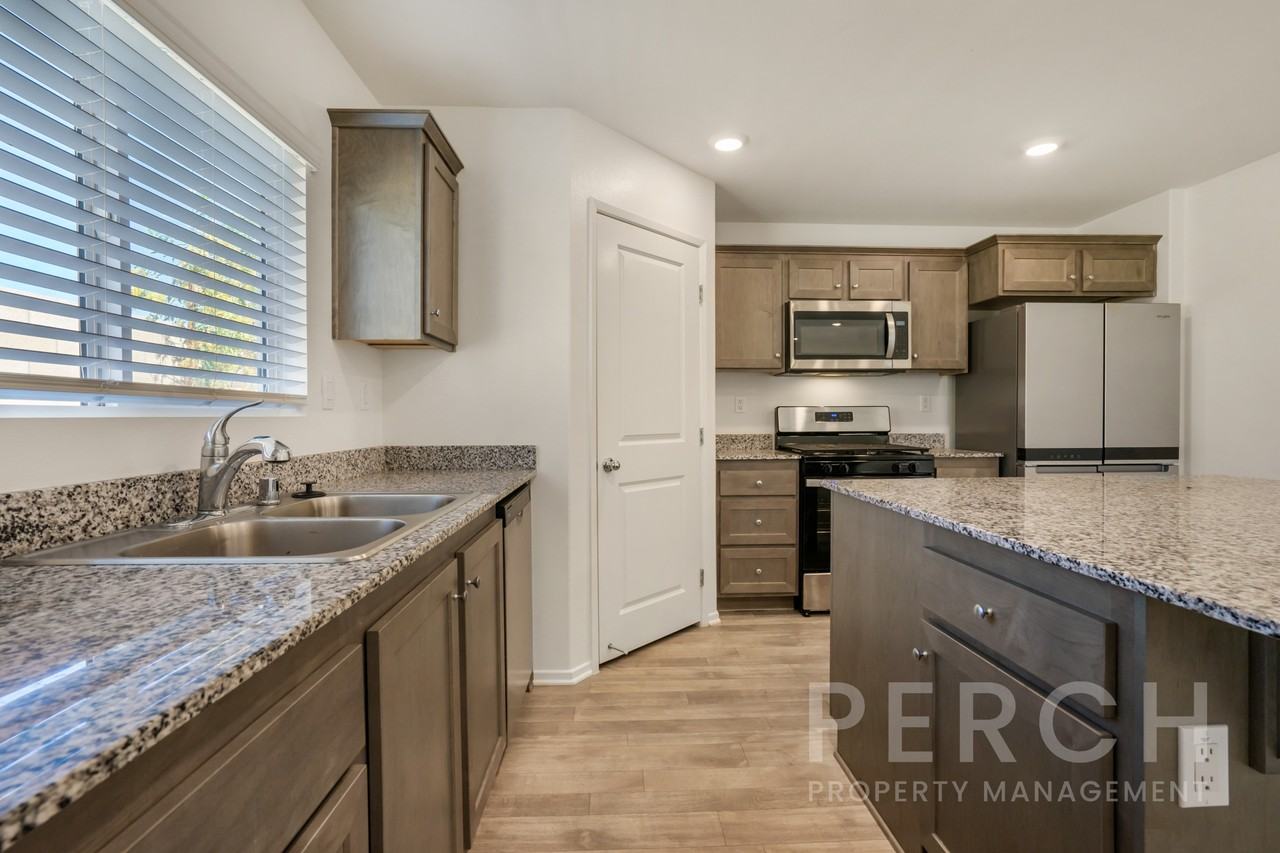 30540 Altima Ct #1 - Photo 7 of 36