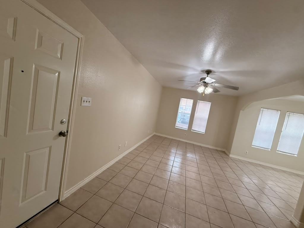 412 Shiloh Dr #501 - Photo 2 of 15
