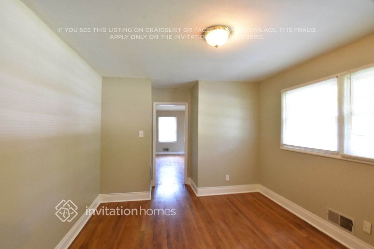 530 Kenlough Dr - Photo 2 of 12