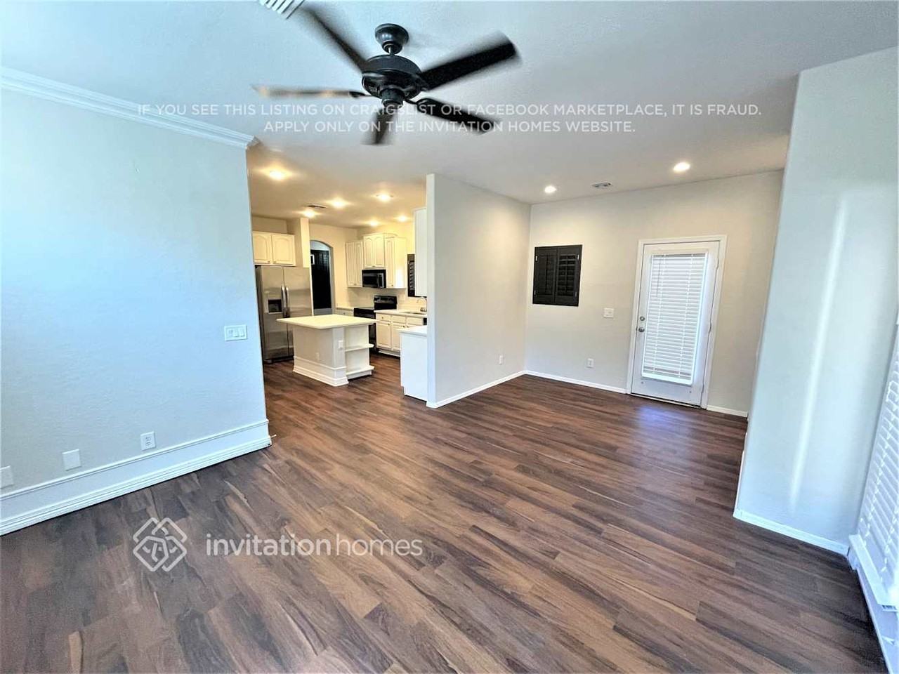 1757 S Voyager Dr - Photo 3 of 18