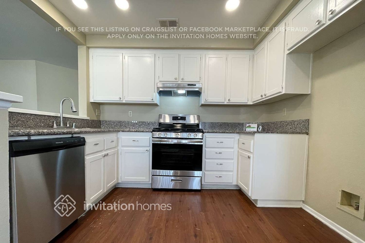 10349 Beryl Ave - Photo 5 of 19