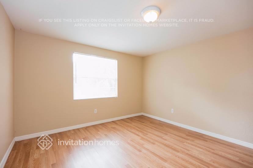 5443 Bryant Ave - Photo 7 of 19