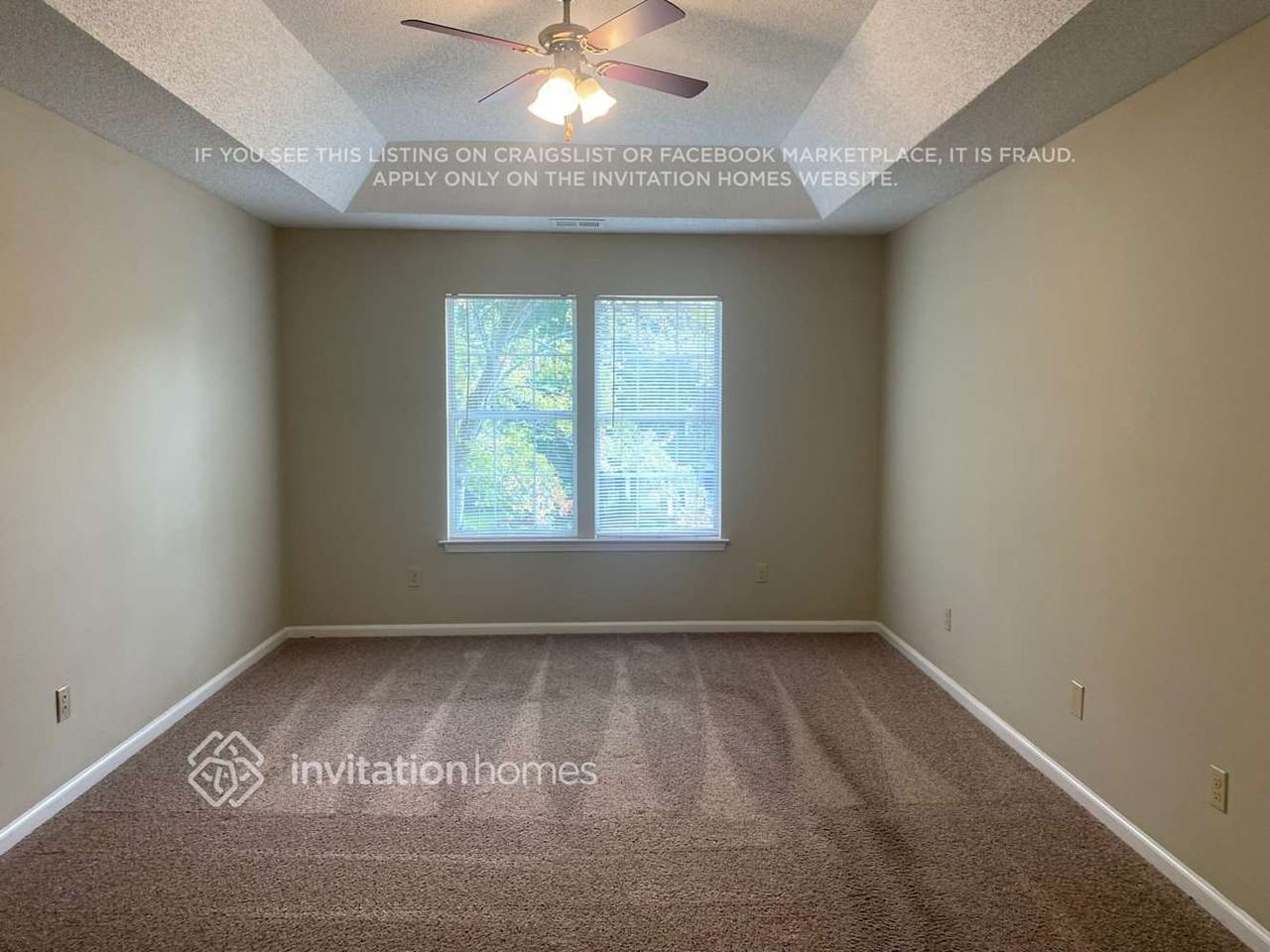 1136 Briarmore Dr - Photo 4 of 6