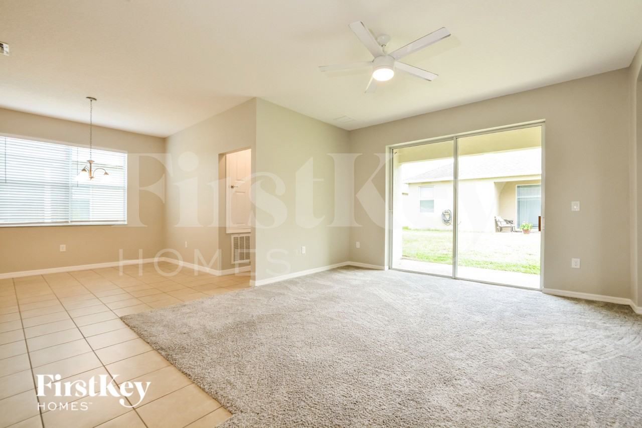 3004 Lilly Belle Dr - Photo 2 of 16