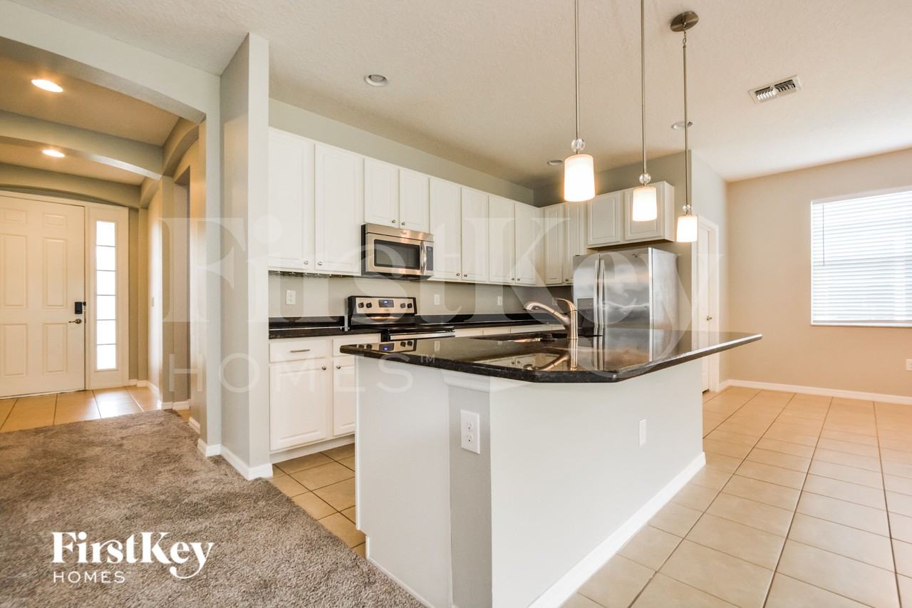3004 Lilly Belle Dr - Photo 4 of 16