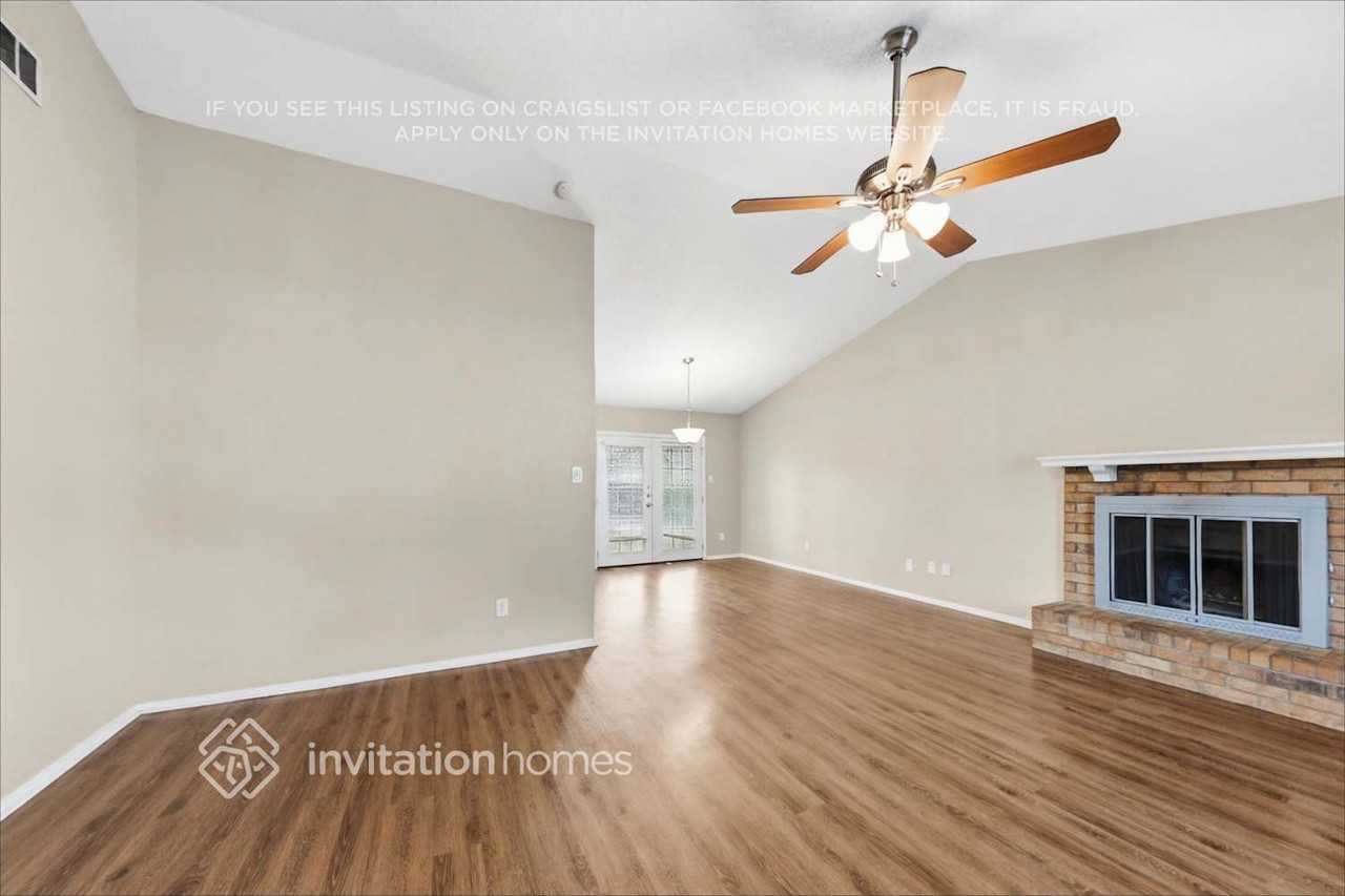 503 Thorn Wood Dr - Photo 6 of 19