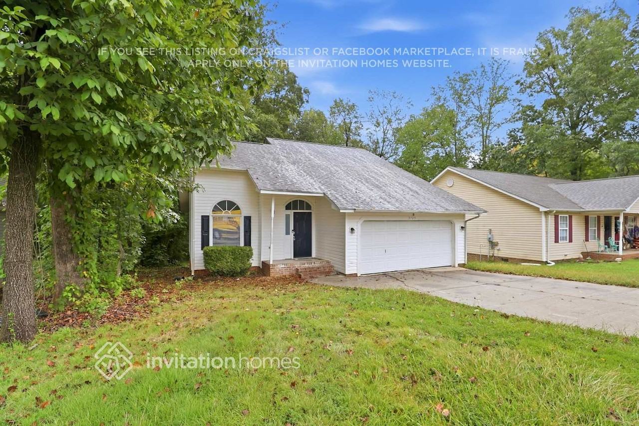 3725 Oakwood Rd - Photo 4 of 18