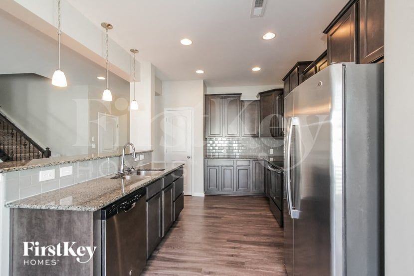 3603 Anthony Mark Moore Ln - Photo 7 of 15